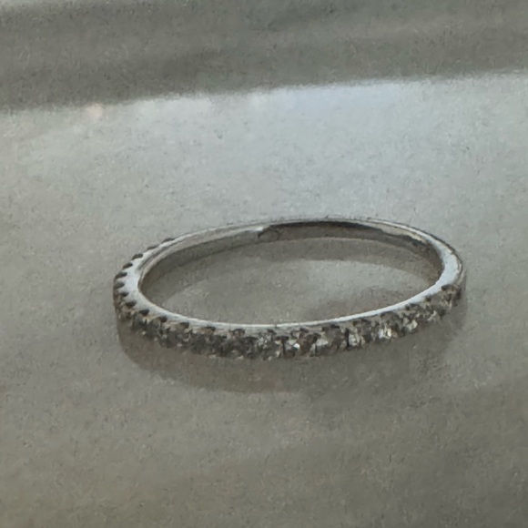 18K Solid White Gold halfway band .40 carats in Diamonds - Picture 4 of 7